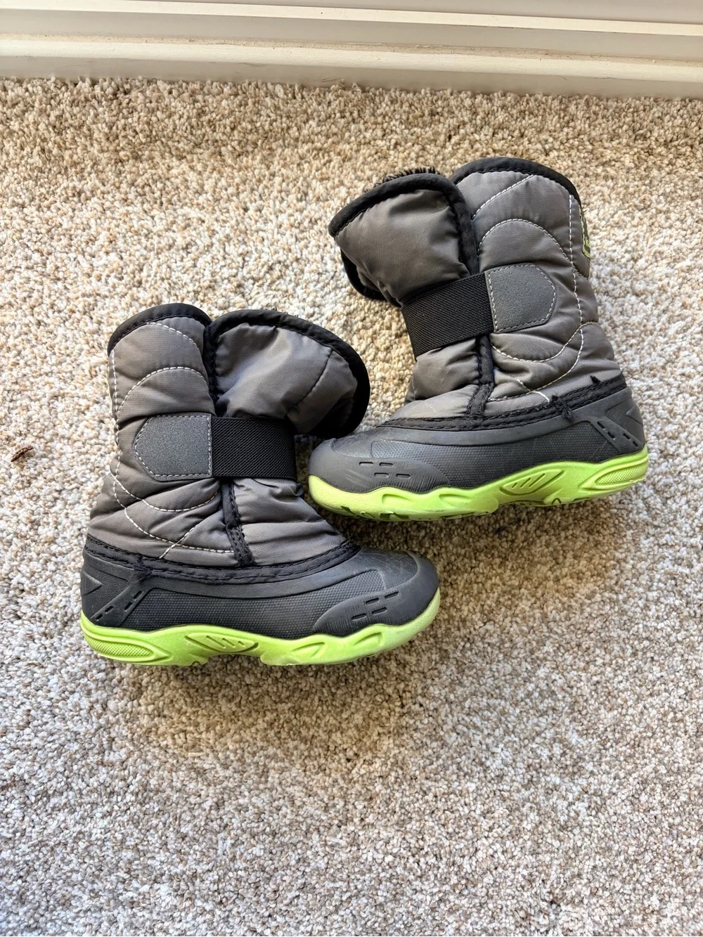 Kamik insulated kids